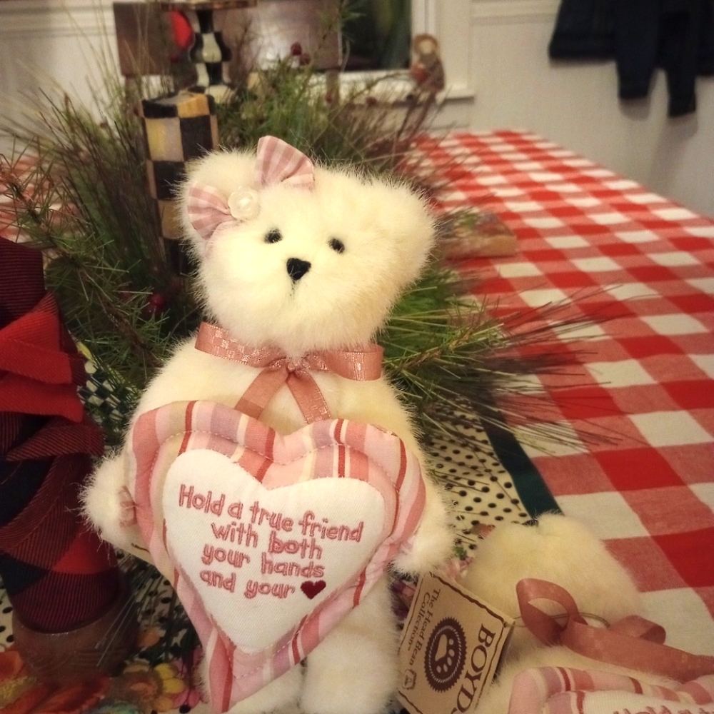 Boyds Bear "Jennifer" Style # 903115